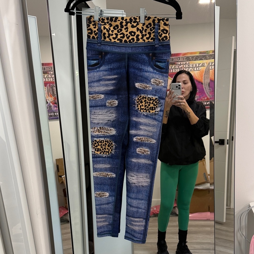 Leopard Print Accent Distressed Blue Jeans